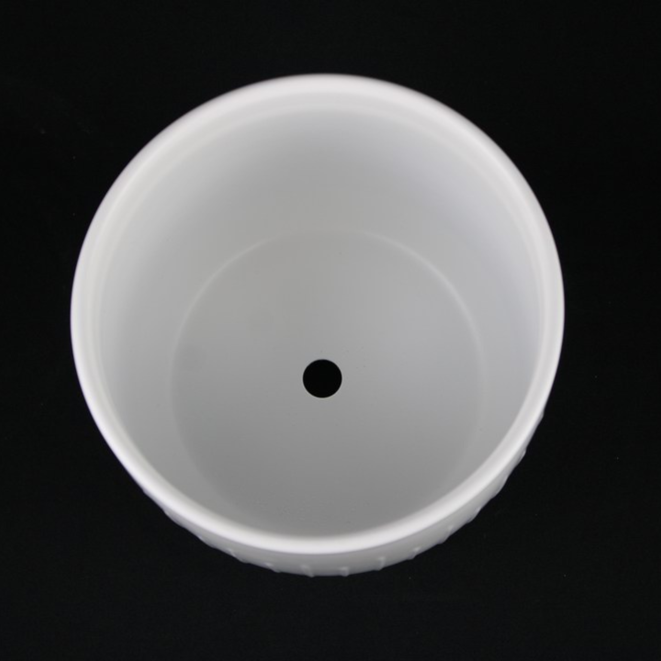 3-Piece White Stoneware Planter Pot Set with Vertical Groove Texture