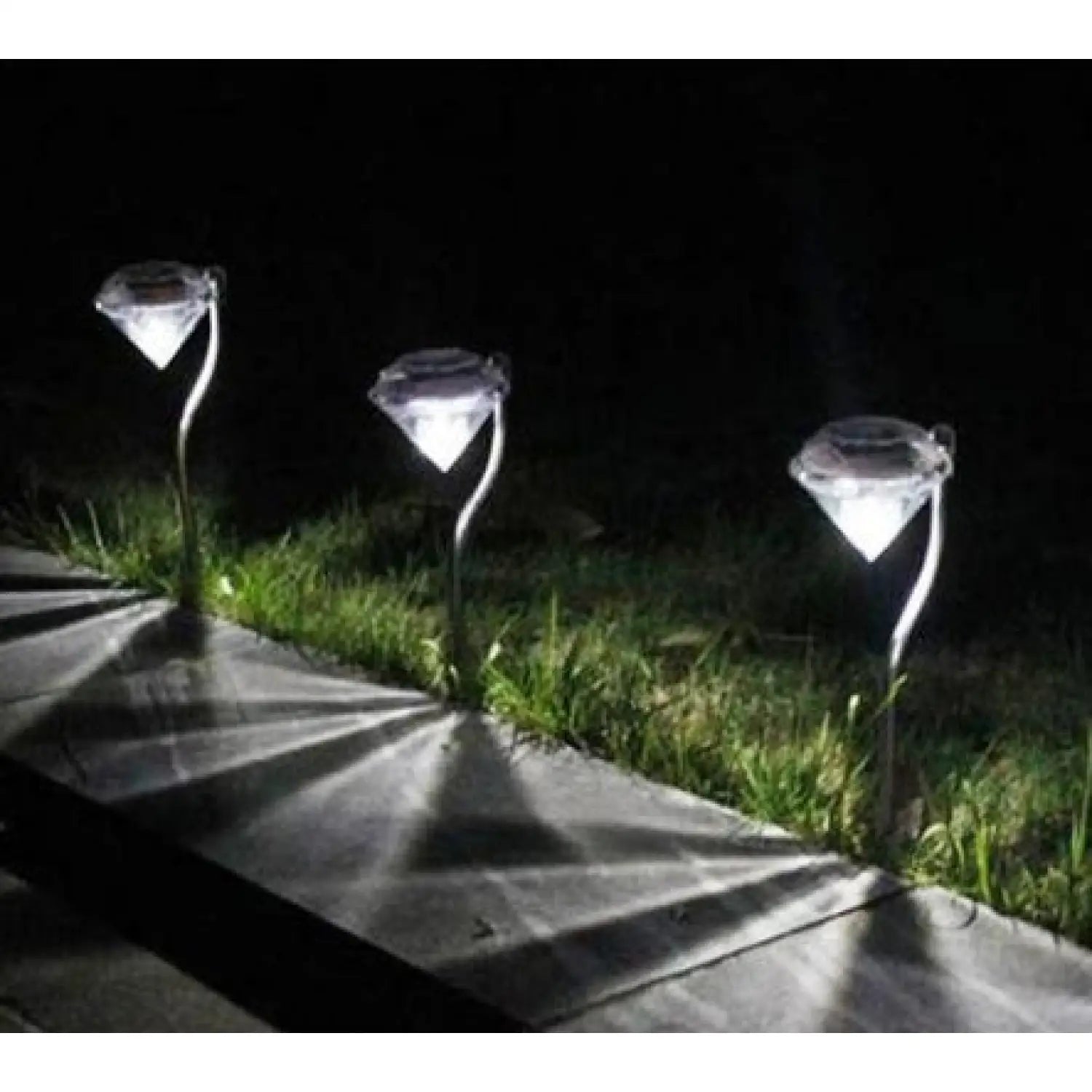 Diamond-Shaped Solar Garden Path Light
